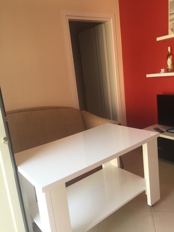 Sunset House Apartment Ksamil Bagian luar foto