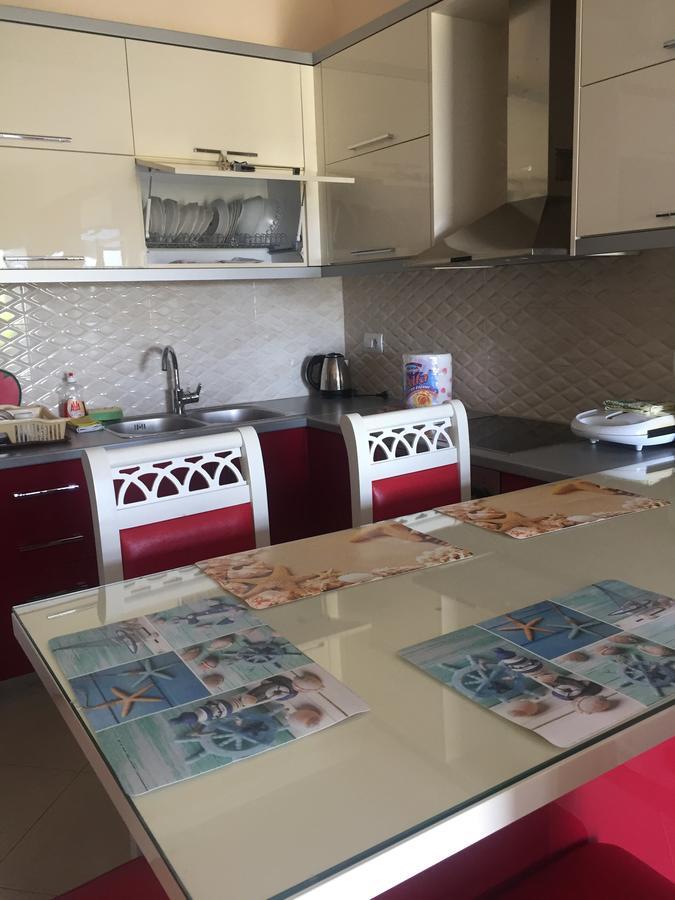 Sunset House Apartment Ksamil Bagian luar foto